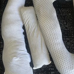 Pregnancy pillows