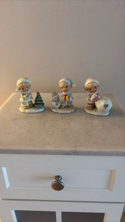 Vintage Christmas Children Porcelain Collectibles 