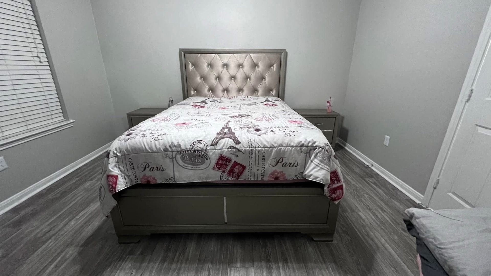 Queen Bedframe w/ Box Spring