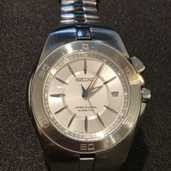 Seiko Arctura Kinetic 5M62 Silver Dial Stainless Steel 43mm Men’s Watch