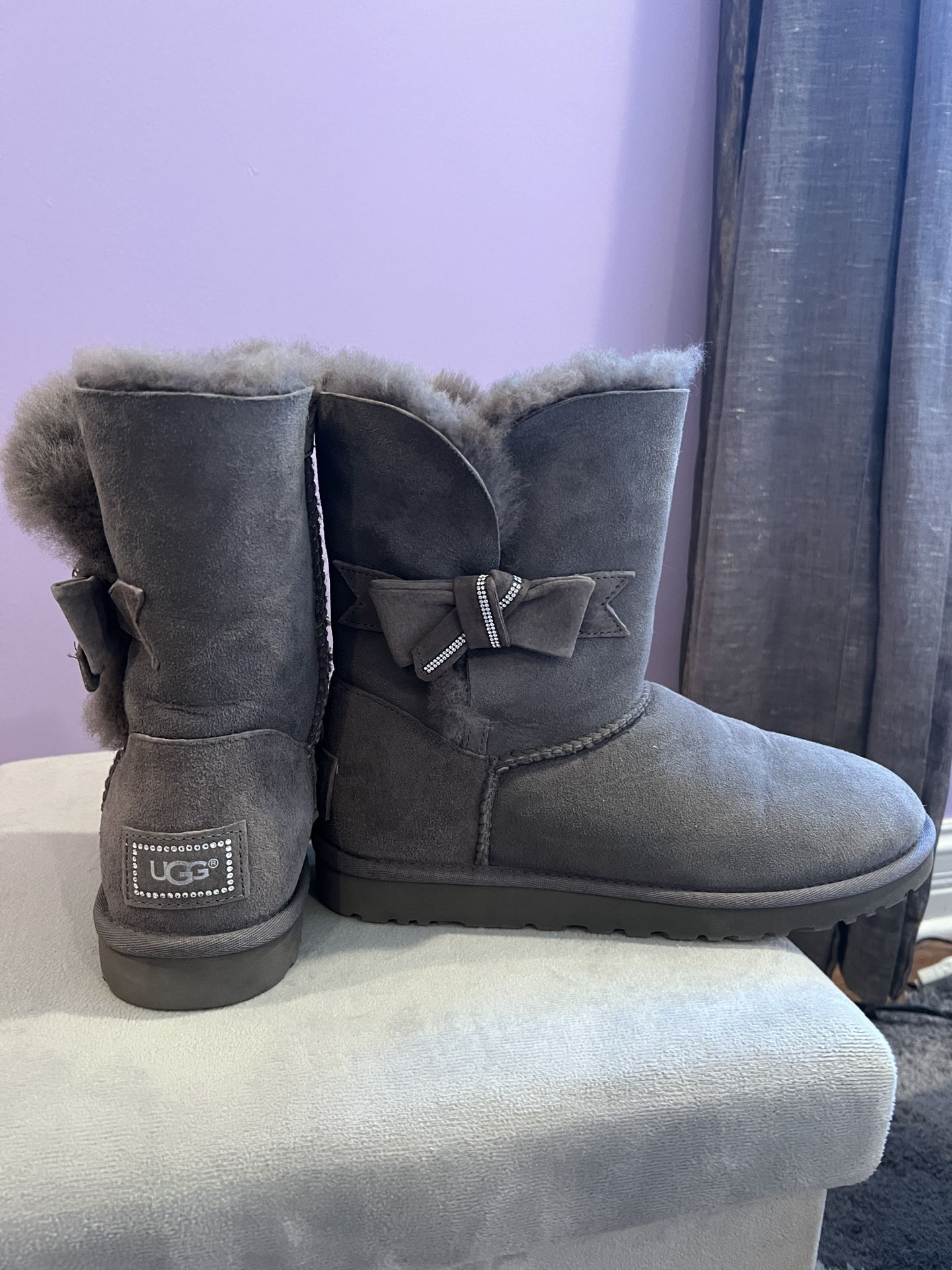 Fun! Ugg Boots Gray US 9 with Rare Bling Bow