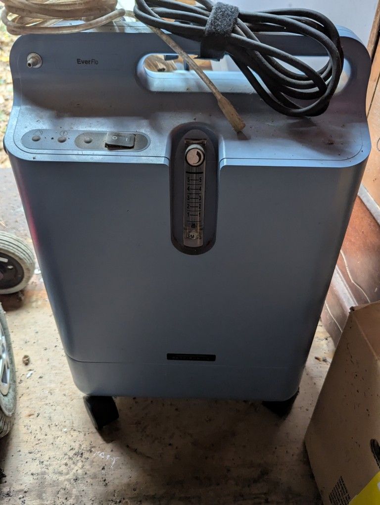 Oxygen Breathing Machine