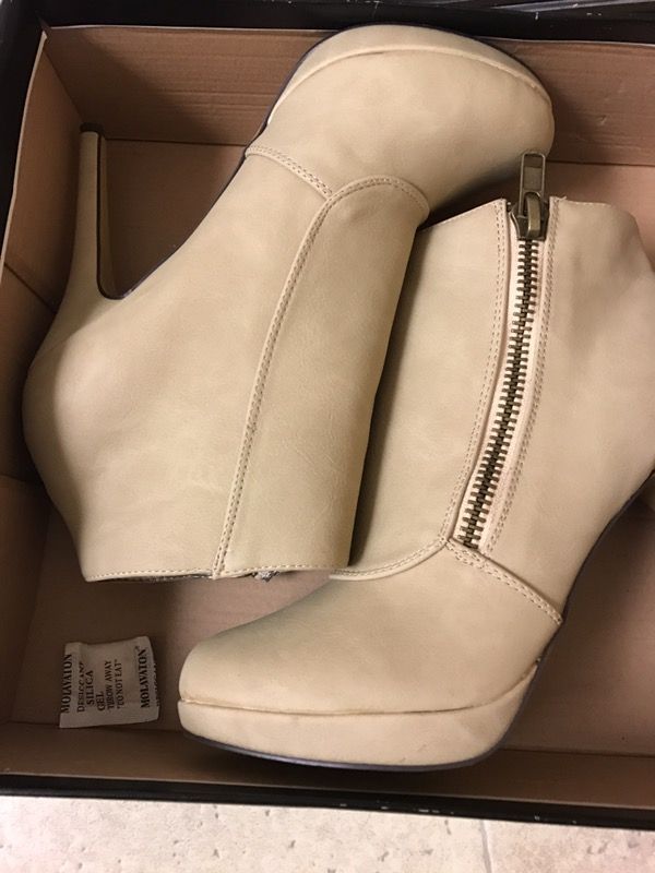 Ivory ankle boots size 8.5