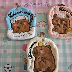 Capybara hand towels