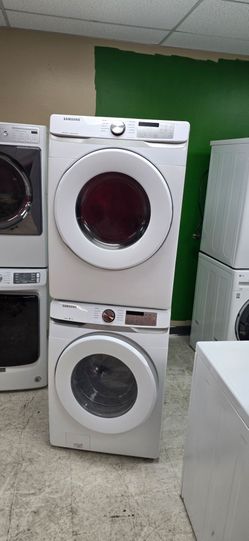 Samsung Front Load Washer and Dryer Set stackabled  electric 27"×78"