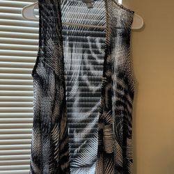 Chico’s Vest, Medium -large 