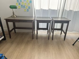 Matching Small Desk and End Tables/nightstands