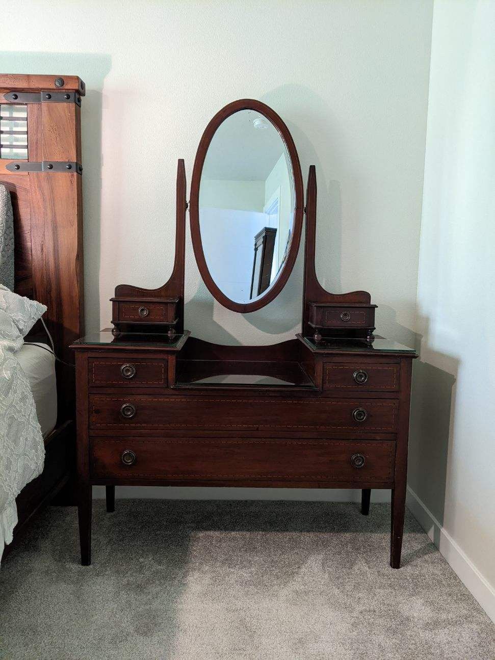 Mahogany Edwardian antique dressing table