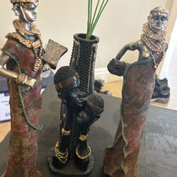 Gift  item :African Decorative Figurines – Set of 2 – Elegant Home Décor