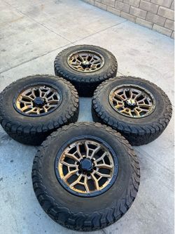 New Rims 17x9 6 lugs 6x135 used tires 285/70r17 Bfgoodrich
