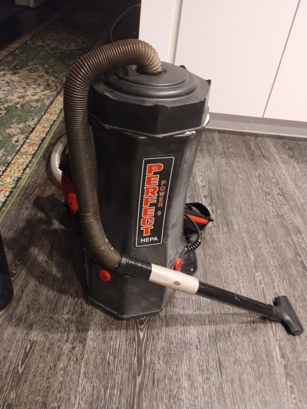 Perfect Backpack Vacume As Is What You See In Photo No Attachment Used In Good Shape 200 Obo