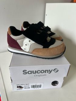 Saucony size 10.5 toddler