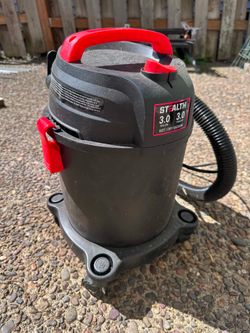 Shop vacuum
