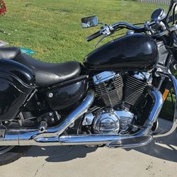 Honda Shadow 1100