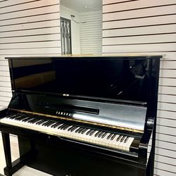 Great Condition Yamaha U3 Upright piano