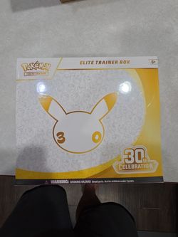 Pokémon TCG 30th Celebration Elite Trainer Box