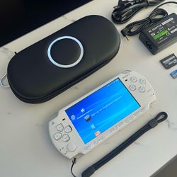 PSP 2000 Ceramic White 128GB (MOd-d3d) $190 OBO