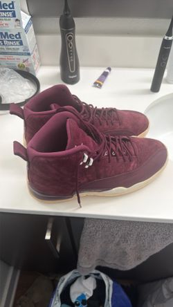 Jordan 12s