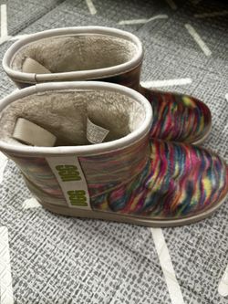 Ugg Boots Girls Size 5