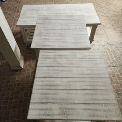 2 Side tables and coffee table