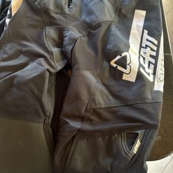 Leatt Moto 3.5 Ride Kit pants