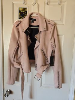 Women's Large New $5