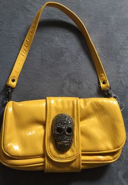 Skull handbag