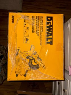 DEWALT DWS779
