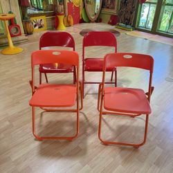 Folding Chairs 