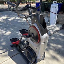Bowflex Max Trainer M5