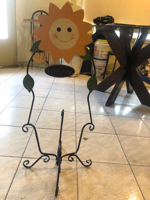 Welcome Flower Pot Holder Stand