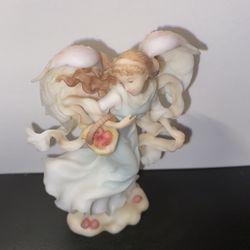 Angel Figure Summer Seraphim 