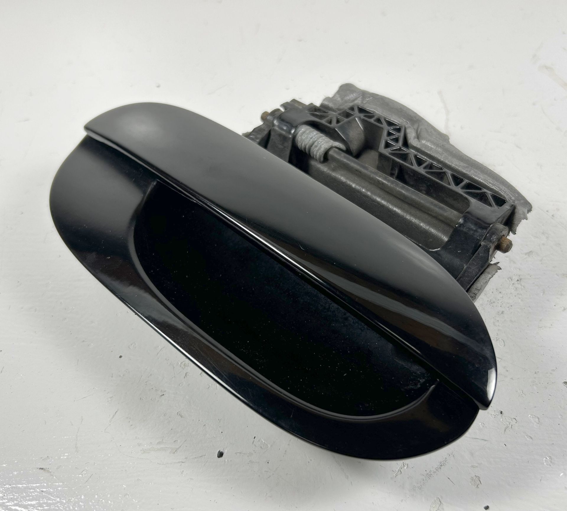 BMW E39 M5 540i 530i 525i PASSENGER FRONT EXTERIOR DOOR HANDLE