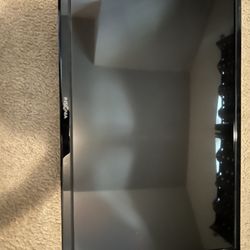 Insignia TV (no remote but works) 