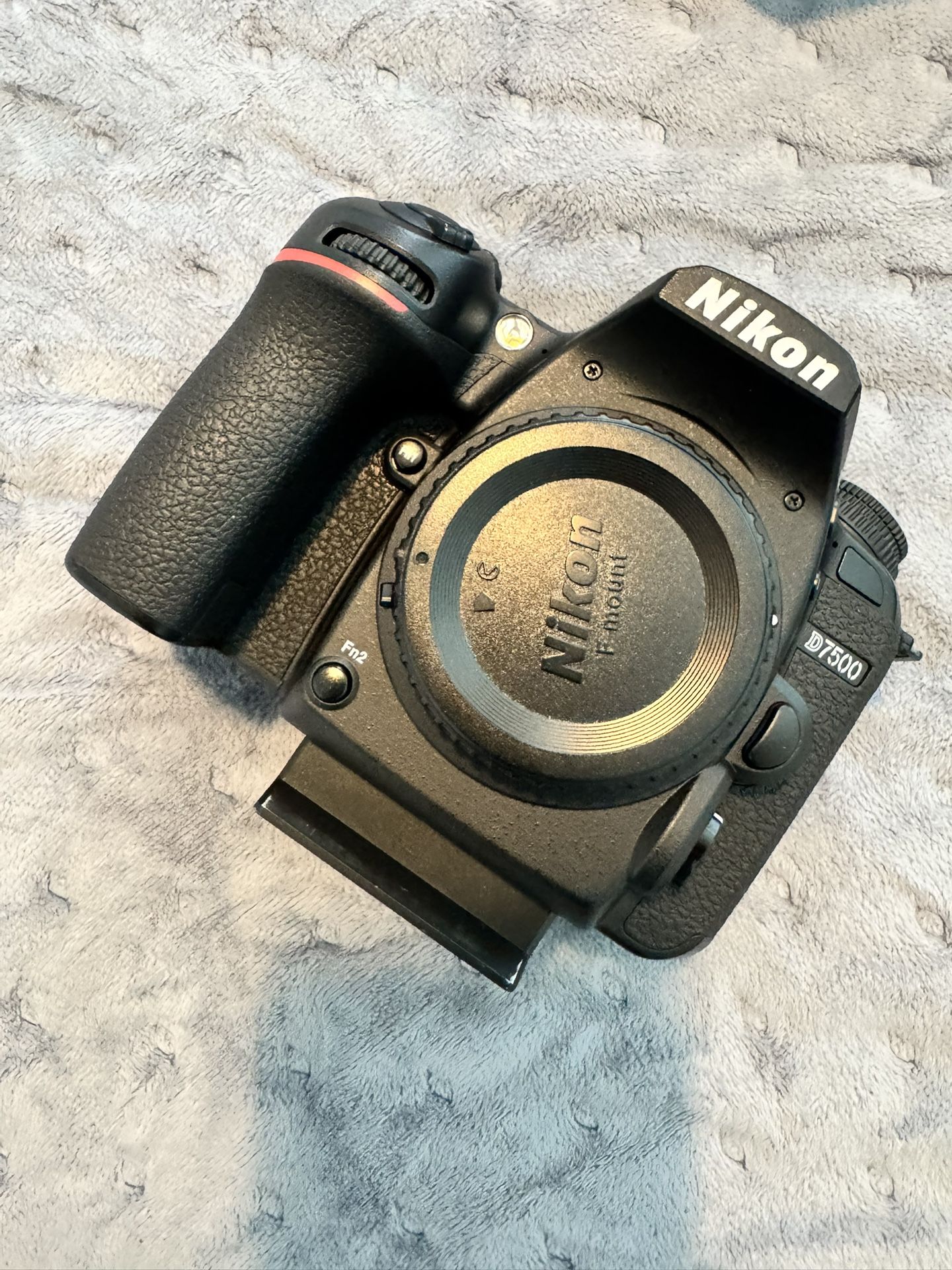 Nikon D7500+ 50mm F1.8+35mm F1.8