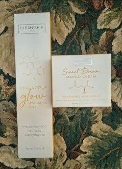 Clean Skin Club Skincare Set – Hydration Mist & Moisturizer