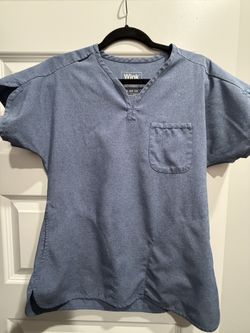 Light Blue Scrub Top (XS)