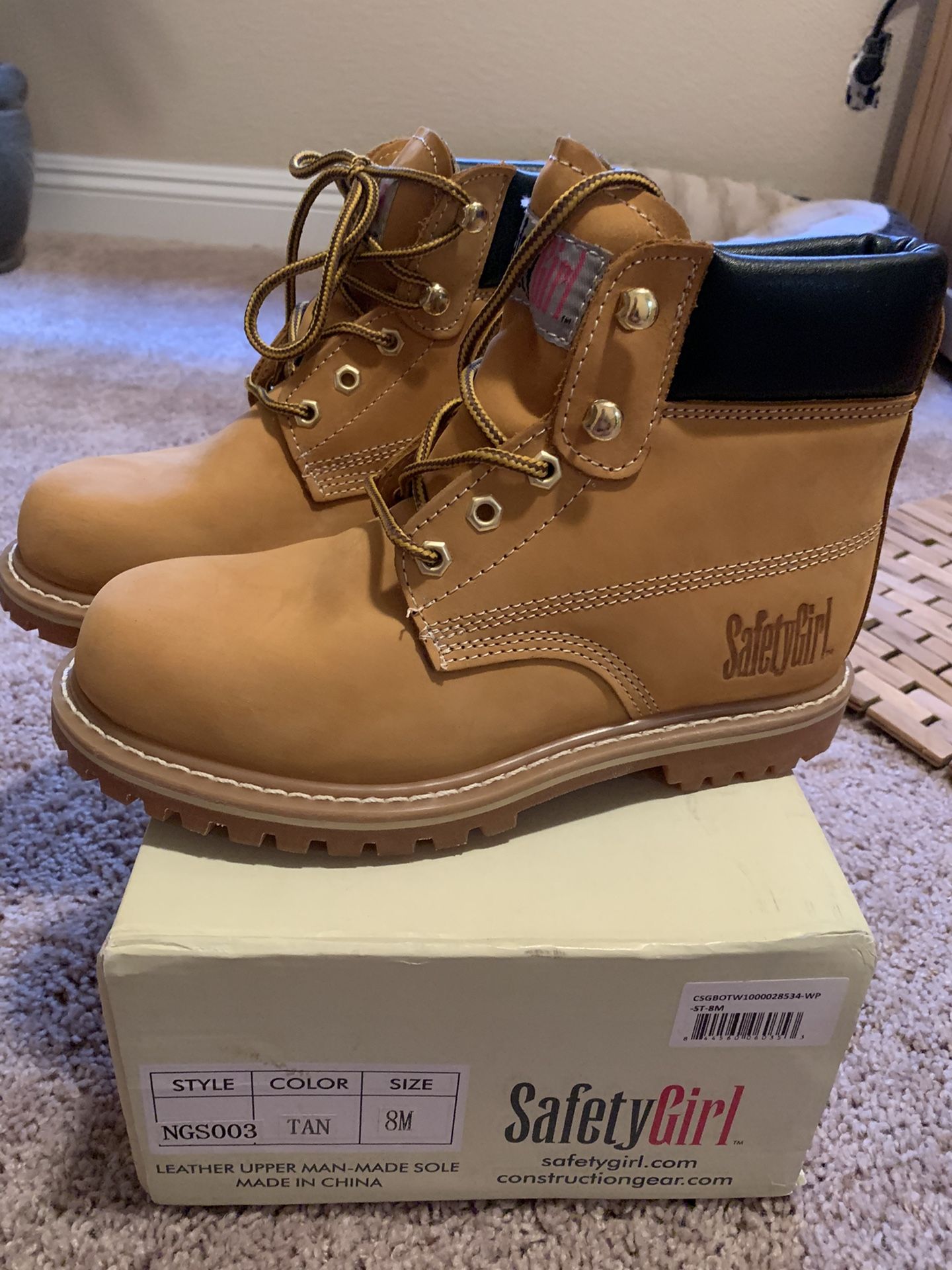 Ladies steel toe SafetyGirl work boots NEW