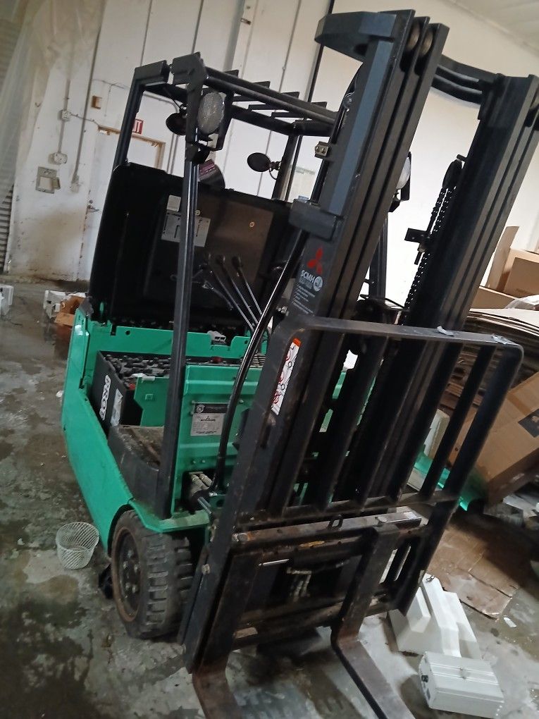 Mitsubishi Forklift