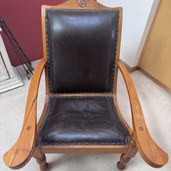 Vintage Plantation Chair