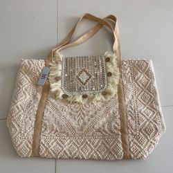 America & Beyond Bag