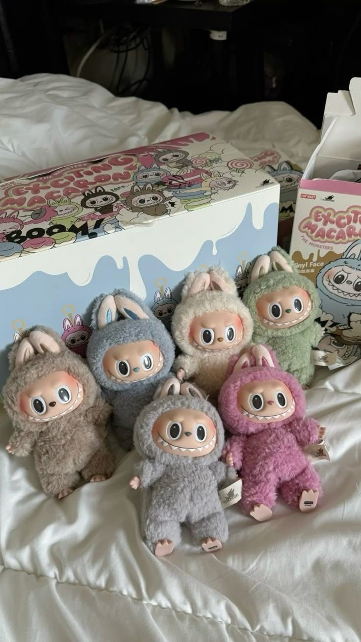 All available !!! Labubus toys!!