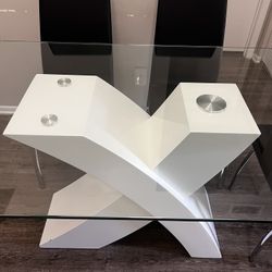 dining table with chairs