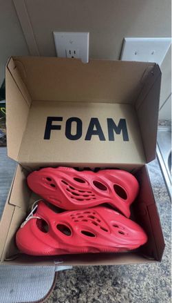 adidas “ vermillion “ foam runner