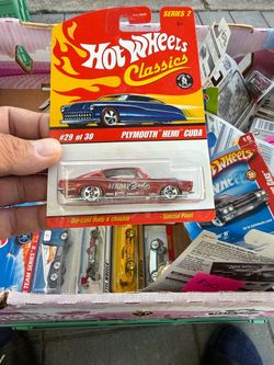 Hot Wheels Classics Series 2 Plymouth Hemi Cuda