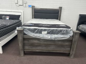 Queen Bedframe Ashley Design Was $599 Now Only $299