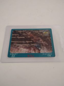 Near Mint 1997 Grant Hill Upper Deck Diamond Vision Basketball Card #33