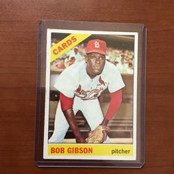 1066 Topps Bob Gibson #320