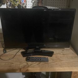 24in LG Flat Screen TV