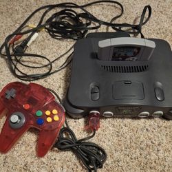 N64 Console With Controller